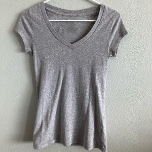 Simple gray short sleeve
